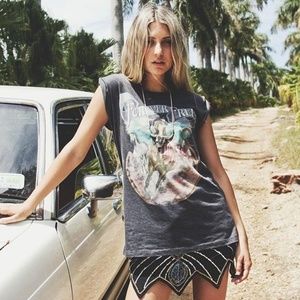 Rare spell forever free tee charcoal gray S designs and the gypsy collective top